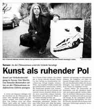 Neue Luzerner Zeitung vom 27. Januar 1999 über das Kunst im öffentlichen Raum Projekt von Martin Gut zur Beruhigung des Verkehrs.
